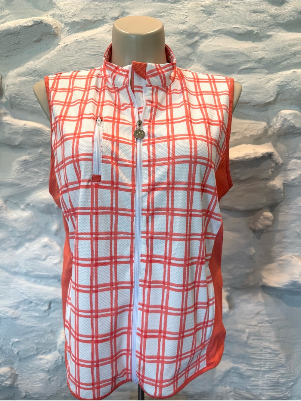 Stella Parker Women’s Sport Golf, Gold Zipper Vest Size XL White Plaid
